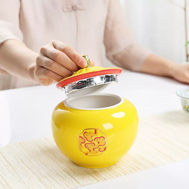 Żółty ceramiczny dzbanek w sty – Coffee Tea In Chinese recenzja i cena
