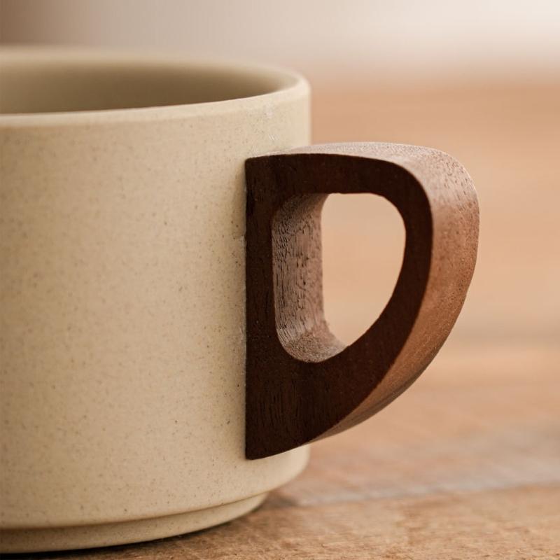 Ceramiczny kubek do kawy z uch – Coffee Or Tea Please recenzja i cena